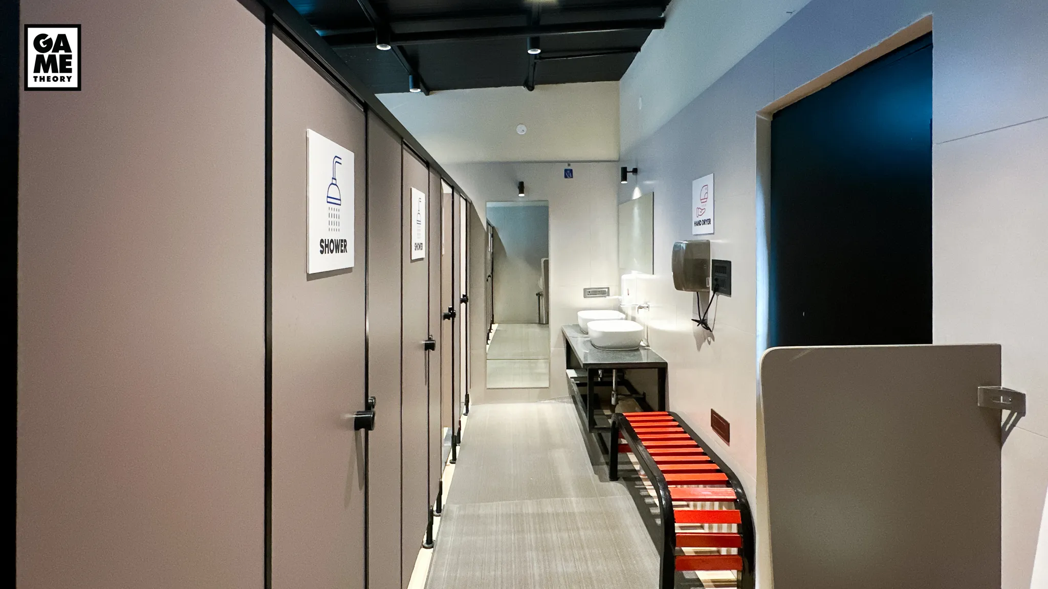 Hygienic Shower & Washrooms